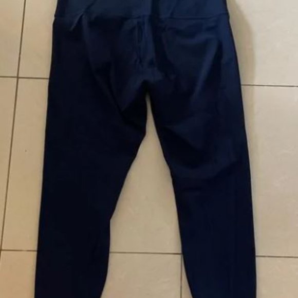 NWT lululemon Wunder Train HR Tight 28" True Navy - Picture 4 of 5